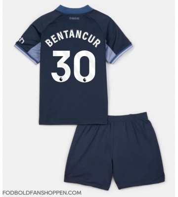 Tottenham Hotspur Rodrigo Bentancur #30 Udebanetrøje Børn 2023-24 Kortærmet (+ Korte bukser)